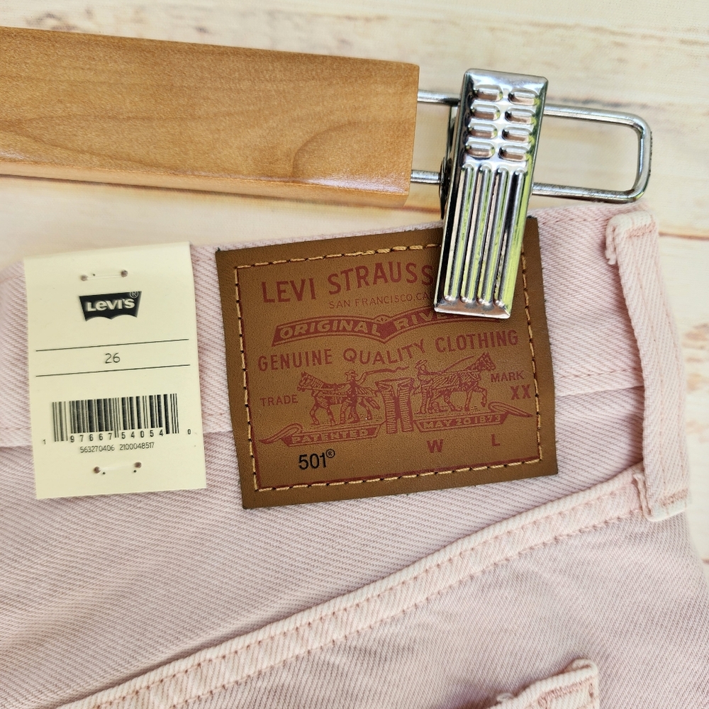 Levi's 501 Mauve Pink Denim Shorts - Picture 7 of 13